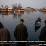 In Kashmir’s Stillness, Hopes Wither and Houseboats Sink